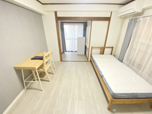 302号室